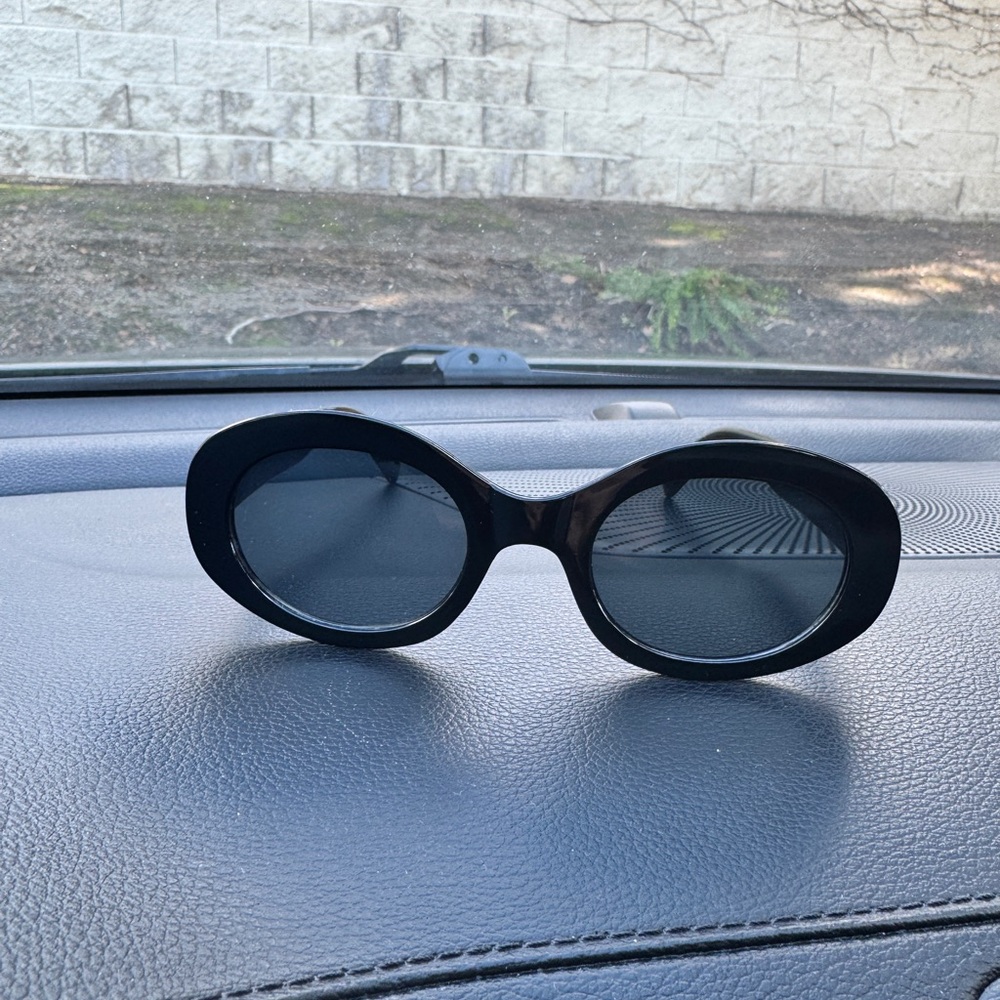 Elegant sunglasses